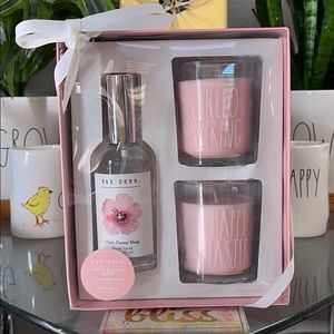 Rae Dunn Room Spray & 2 scented candles gift set